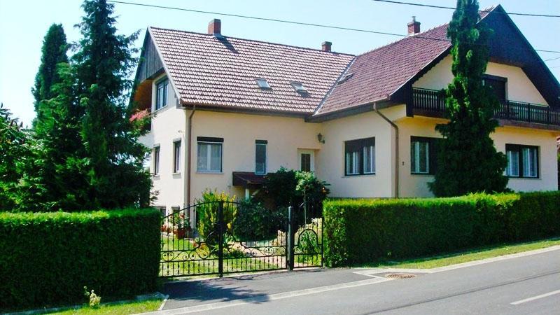 Hotel Angéla Vendégház Zalakaros Esterno foto